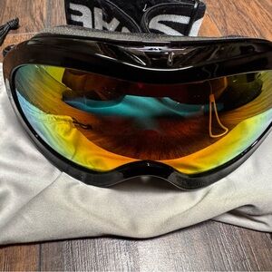 Kids Ski Goggles with Black Frame and Orange Lens